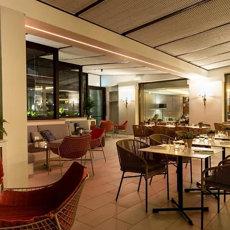 Le Meridien Visconti 4* Řím