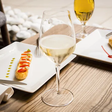 Le Meridien Visconti Hotel 4*