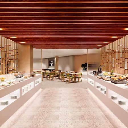 Le Meridien Visconti