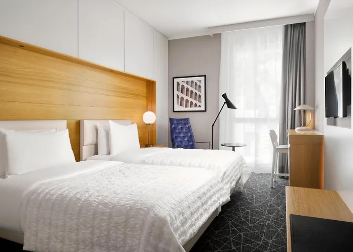 Le Meridien Visconti Hotell 4*