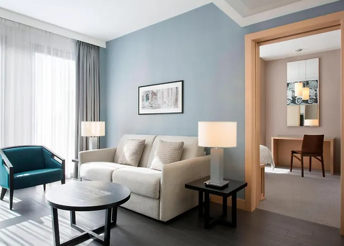 Hotell Le Meridien Visconti 4*