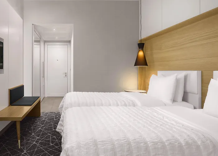 Hotell Le Meridien Visconti 4*