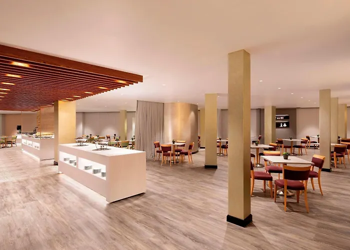 Le Meridien Visconti Hotell 4*