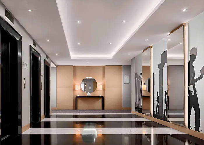 Hotell Le Meridien Visconti 4*