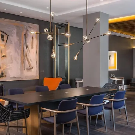 Le Meridien Visconti Отель