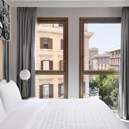 Le Meridien Visconti Отель