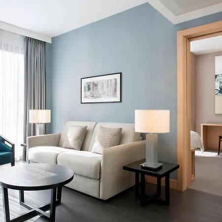 Отель Le Meridien Visconti 4*