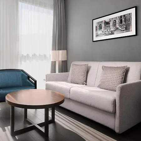 Отель Le Meridien Visconti