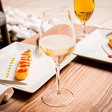 Le Meridien Visconti Отель