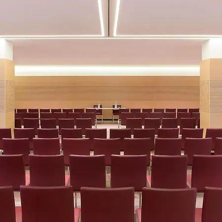 Le Meridien Visconti מלון